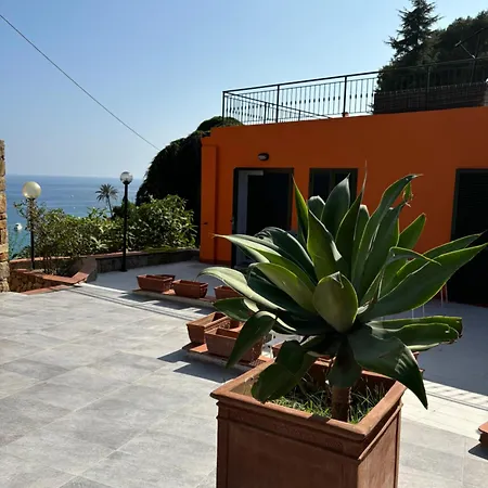 Apartment Il Giardino Del Mare
